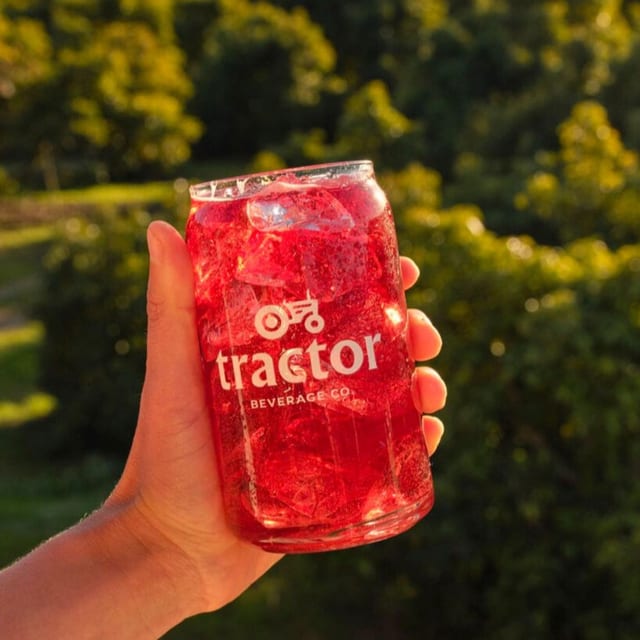 Tractor 20oz Cup.
